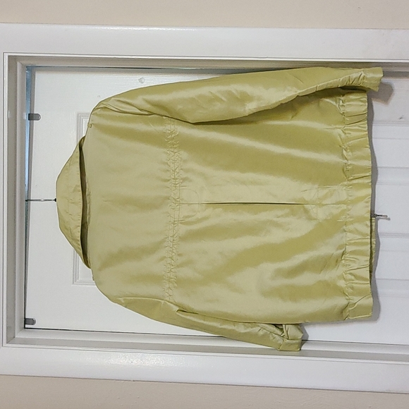 Clothes - Picture 2 of 2